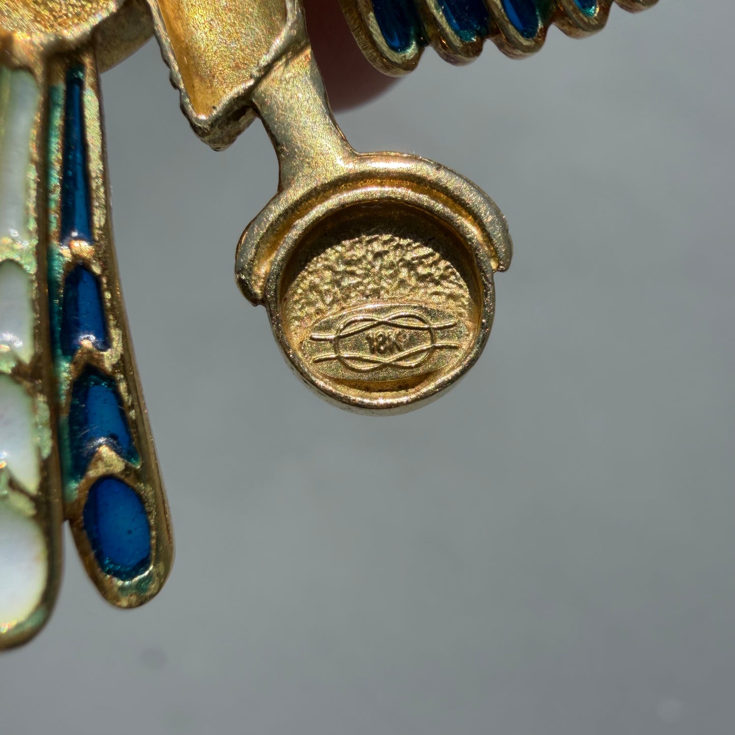 Vintage Solid 18k Yellow Gold Plique-à-Jour Large Egyptian Revival Horus Falcon Pendant/Brooch