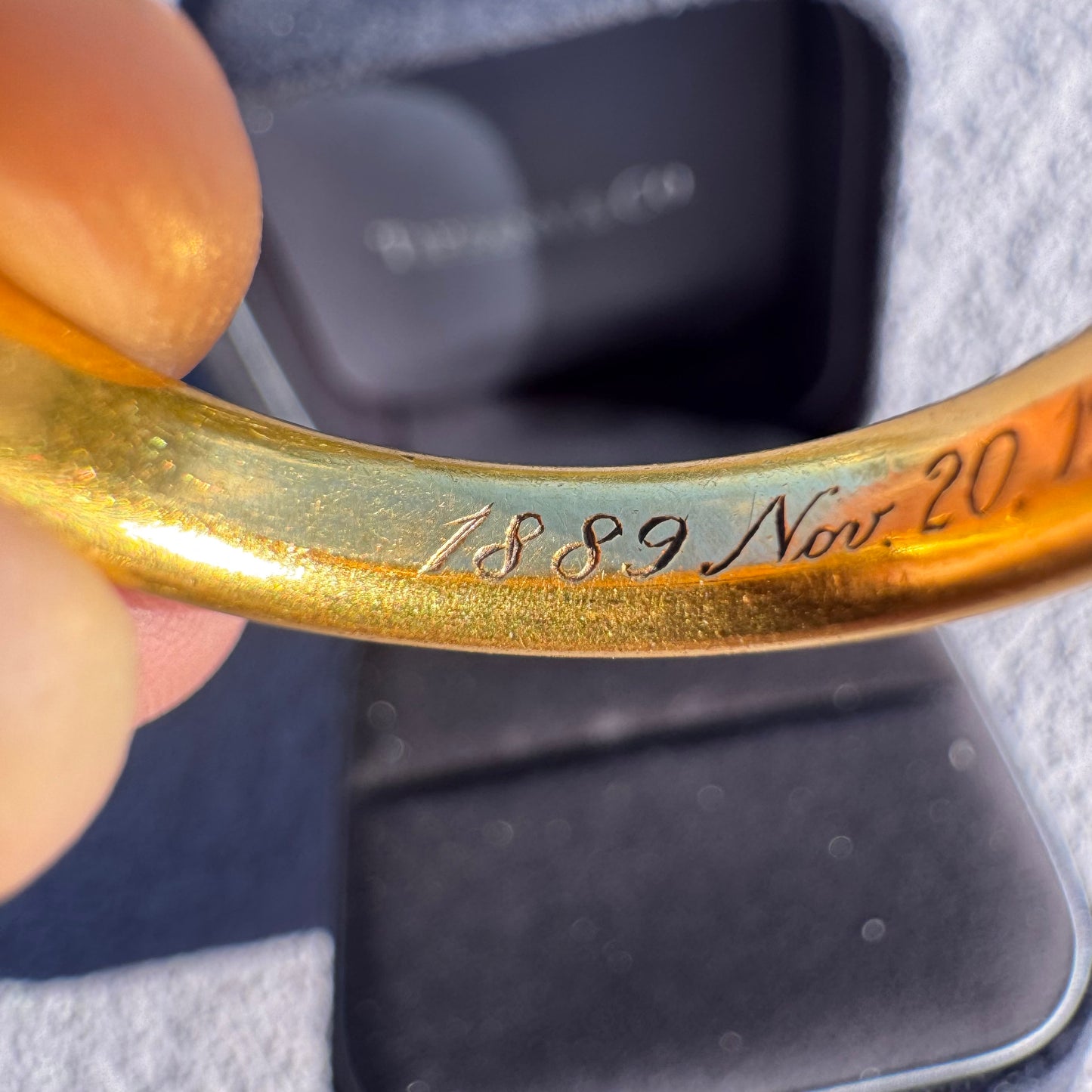 Antique Tiffany & Co. Solid 22k Yellow Gold Donut Band Ring (10)