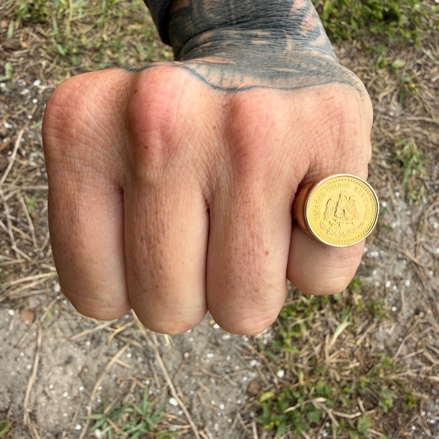 Mid-Century Solid 14k Yellow Gold Mexican $2.5 Peso Gold Coin Ring (6)