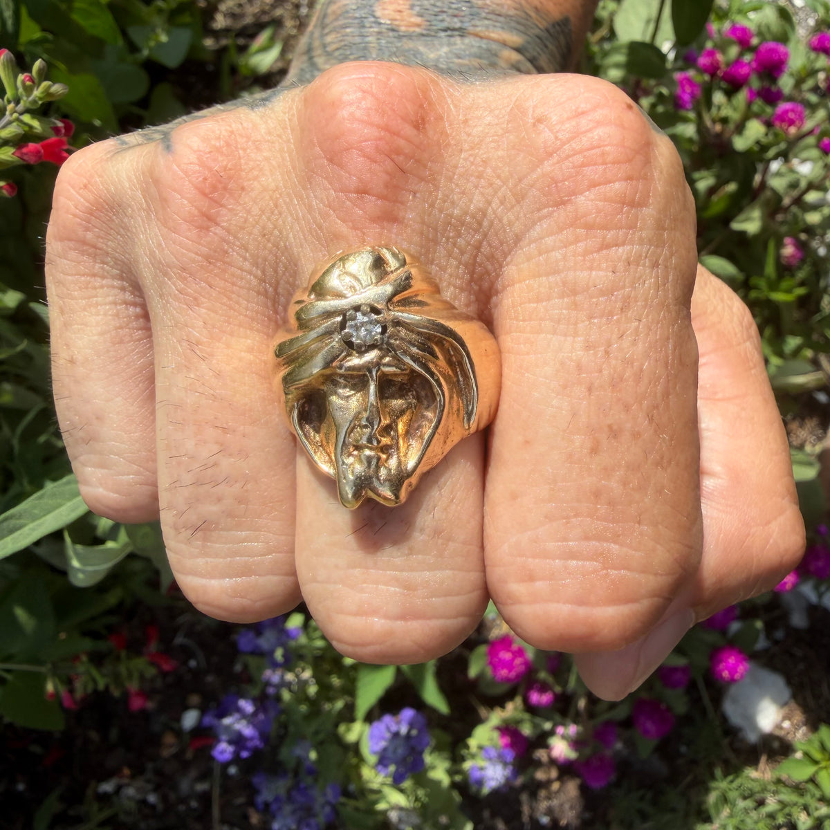 Mid-Century Solid 14k Yellow Gold Natural Diamond Heavyweight Soothsayer Ring (13)
