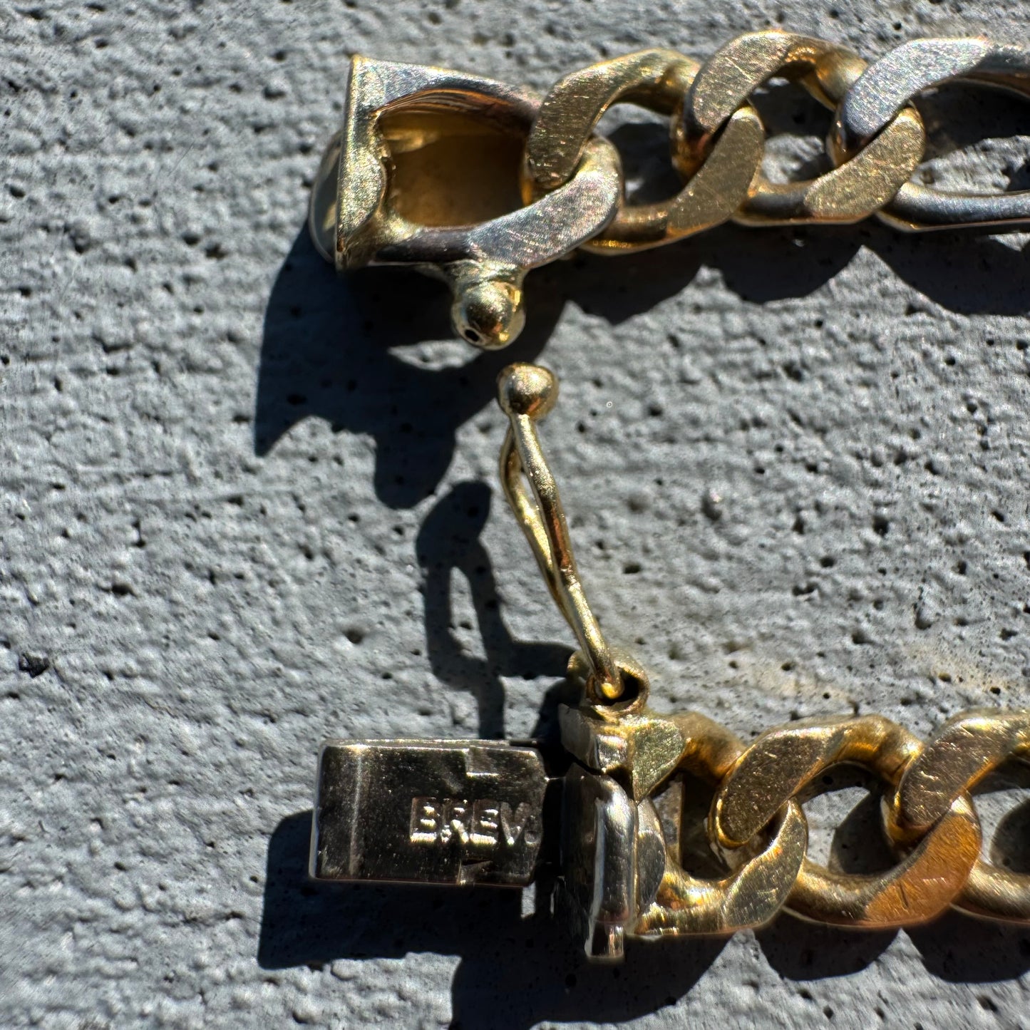 Vintage UnoAerre Solid 18k Two-Tone Yellow & White Gold Curb Link Bracelet (7.5”)