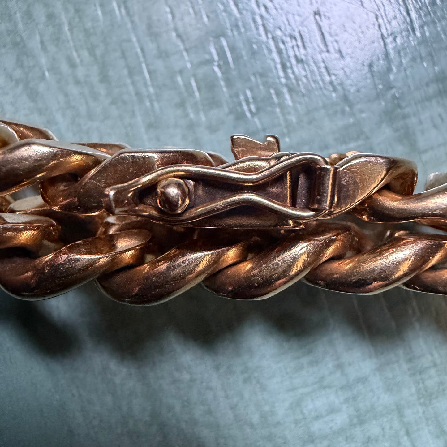 1960’s Solid 18k Gold Spanish Hallmarked Modernist Era Heavyweight Handcrafted Cuban Link Bracelet (7.5”)