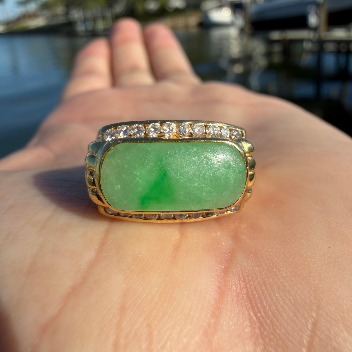 Vintage Solid 18k Yellow Gold Jade And Diamond Ring (7)