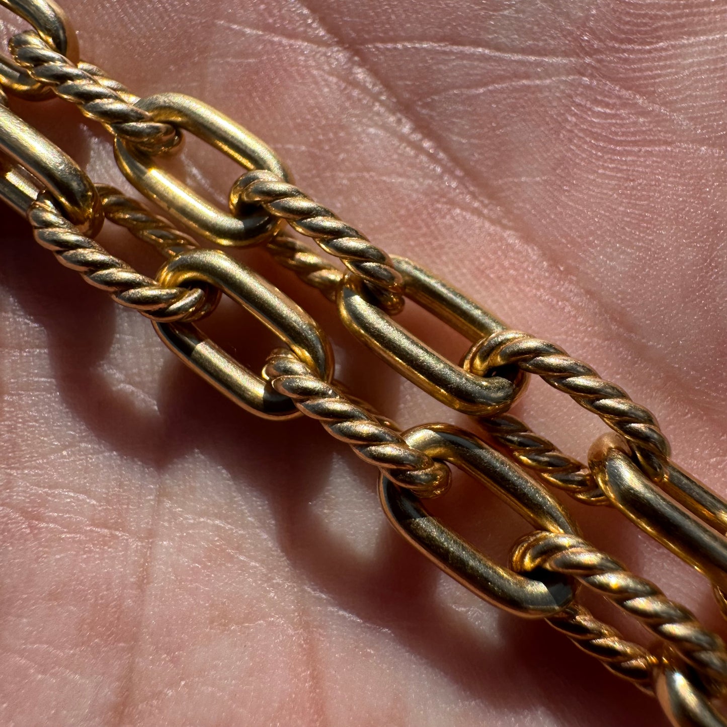 Vintage David Yurman Solid 18k Yellow Gold Madison Chain Necklace (18”)