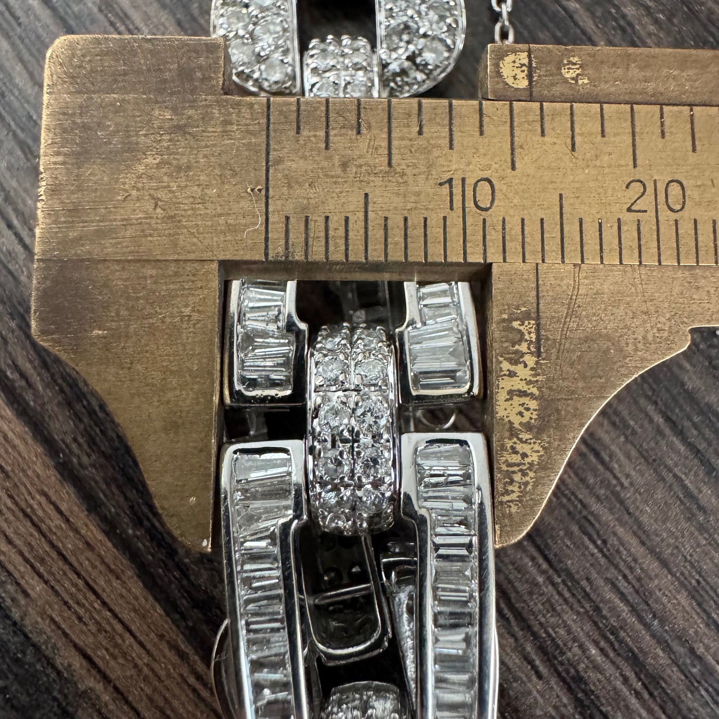 Art Deco Solid 18k White Gold Heavyweight 12.5ctw Natural Diamond Bracelet (8”)