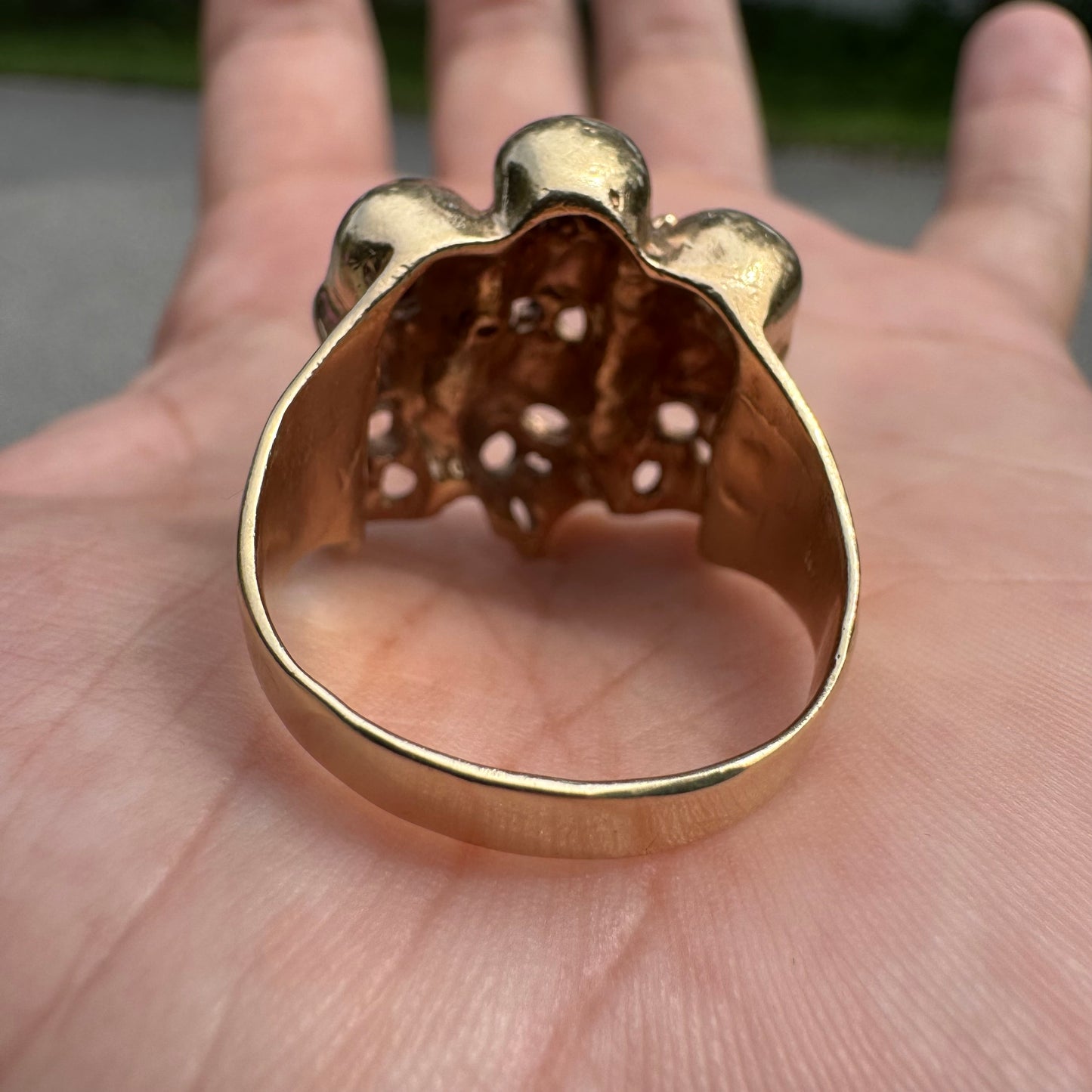 Vintage Solid 14k Yellow Gold Natural Ruby Large Skull Pile Ring (11)