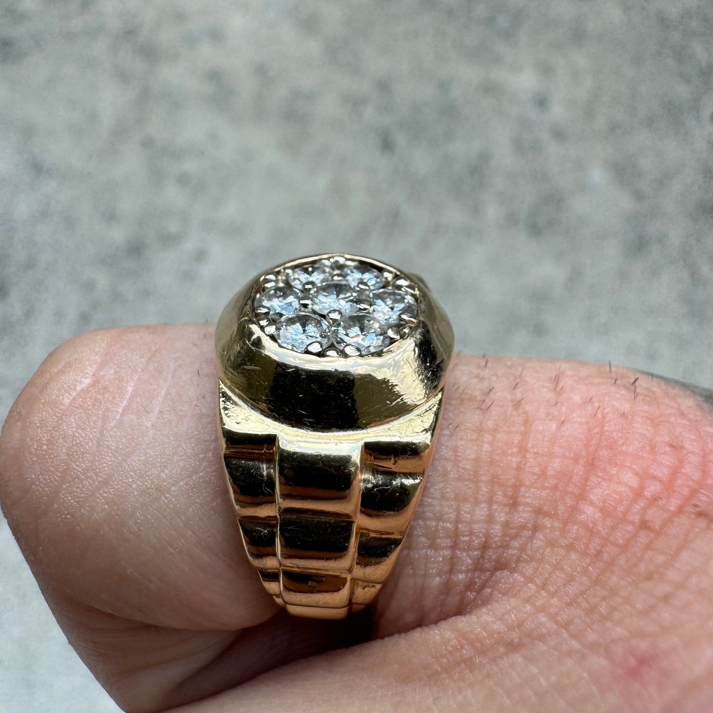 1970’s/80’s 14k Yellow Gold Rolex Style .75CTW Natural Diamond Kentucky Cluster Ring (6.5)