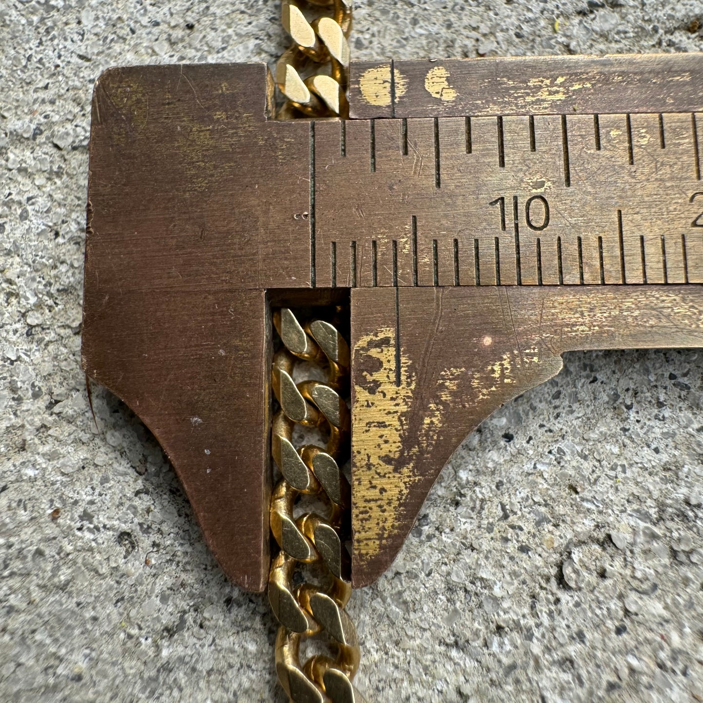 Vintage Solid 14k Yellow Gold Old School Cuban Link Necklace (18.5”)