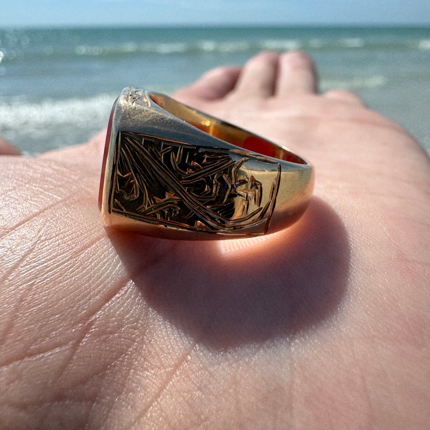 1800’s Victorian 14k Yellow Gold Carnelian Intaglio “Dispatch” Pigeon Post Signet Ring (7-7.5)