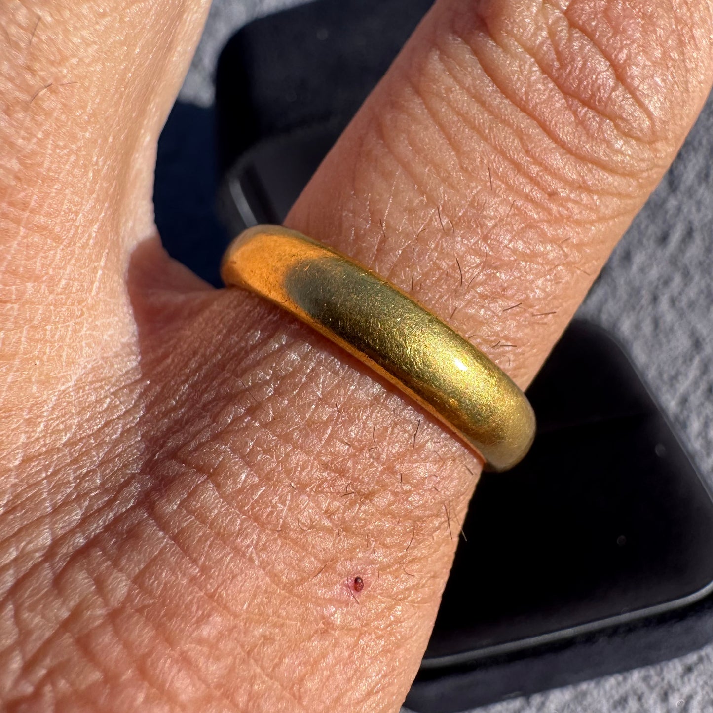 Antique Tiffany & Co. Solid 22k Yellow Gold Donut Band Ring (10)