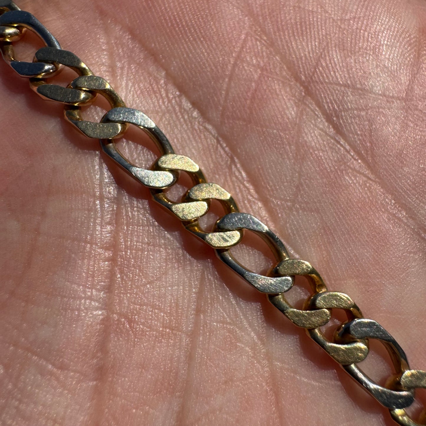 Vintage UnoAerre Solid 18k Two-Tone Yellow & White Gold Curb Link Bracelet (7.5”)