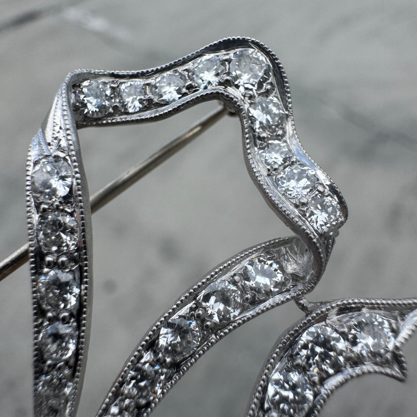 Art Nouveau Solid Platinum 5.25ctw Natural Old Euro Cut Diamond Bow Brooch