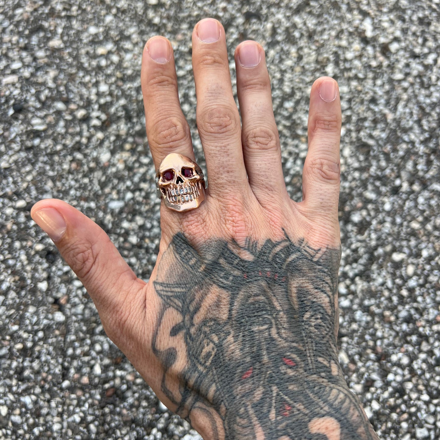 Vintage Custom 14k Rose Gold And Sterling Natural Diamond And Ruby Encrusted Skull Ring (10)