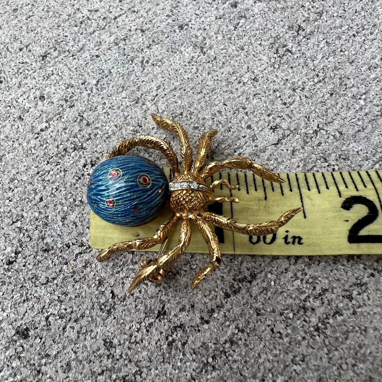 Mid-Century Italian 18k Gold Fire Enameled Spider Brooch By Corletto
