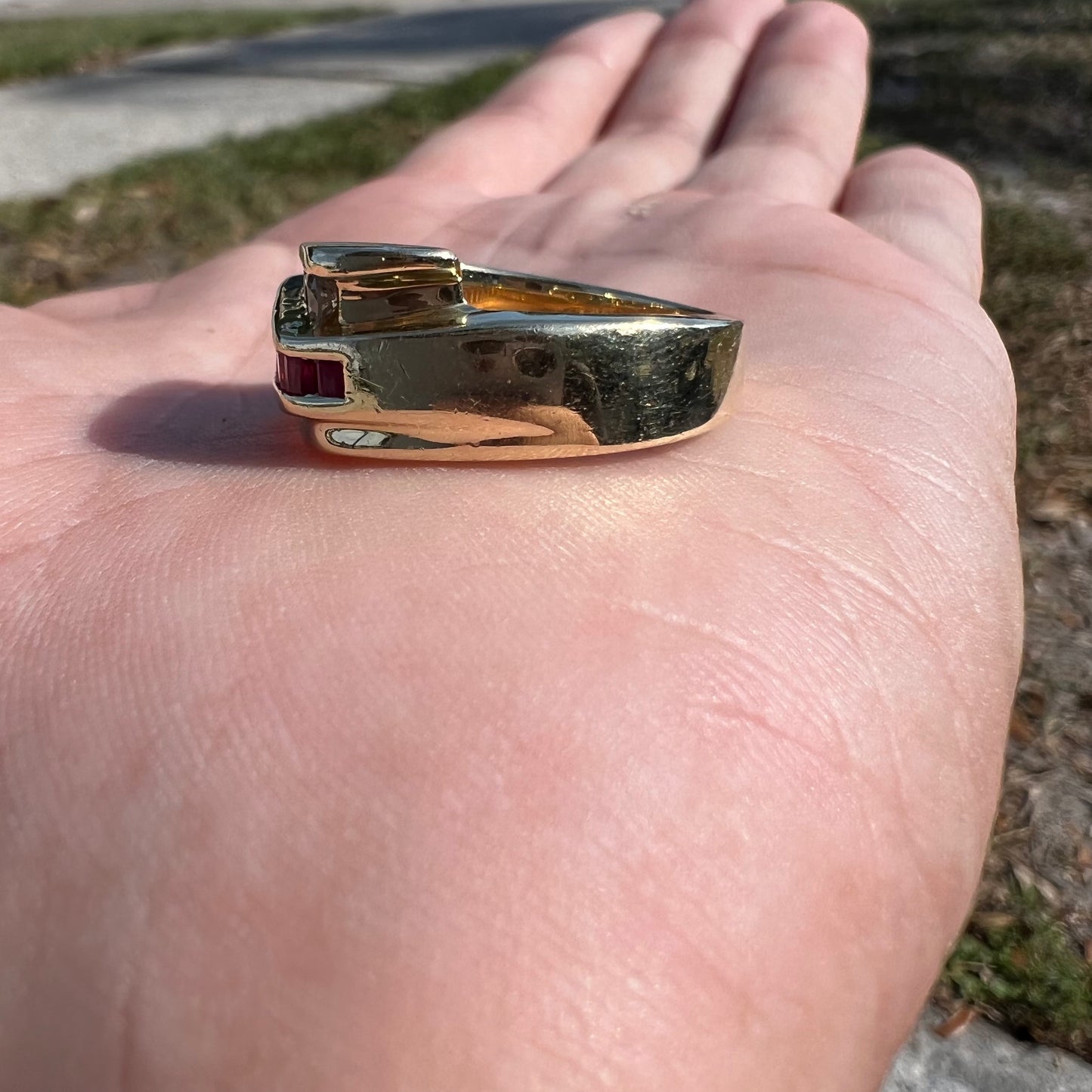 Vintage 14k Yellow Gold Modernist Style Natural Ruby And Diamond Ring (9.5)