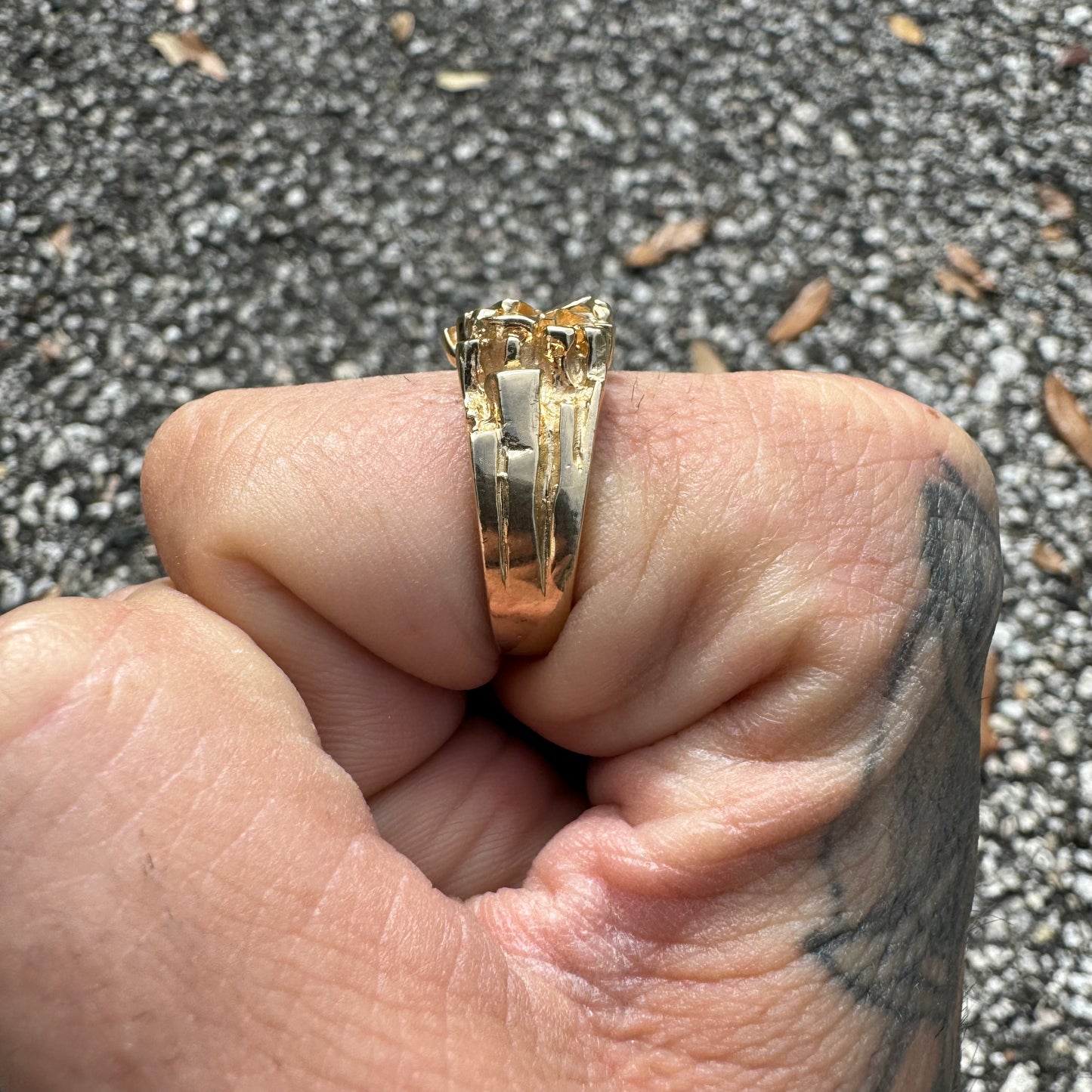 Immaculate 1980’s Solid 14k Yellow Gold Heavyweight Nugget Ring (11)