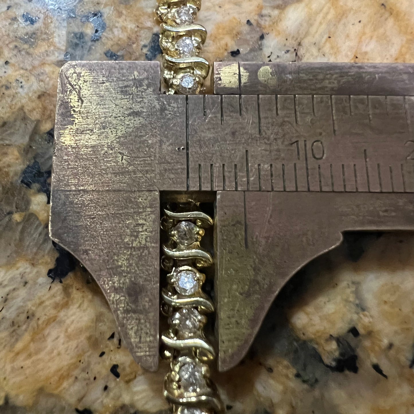Vintage 14k Yellow Gold 2.0CTW Natural Diamond S-Link Tennis Bracelet (7”)