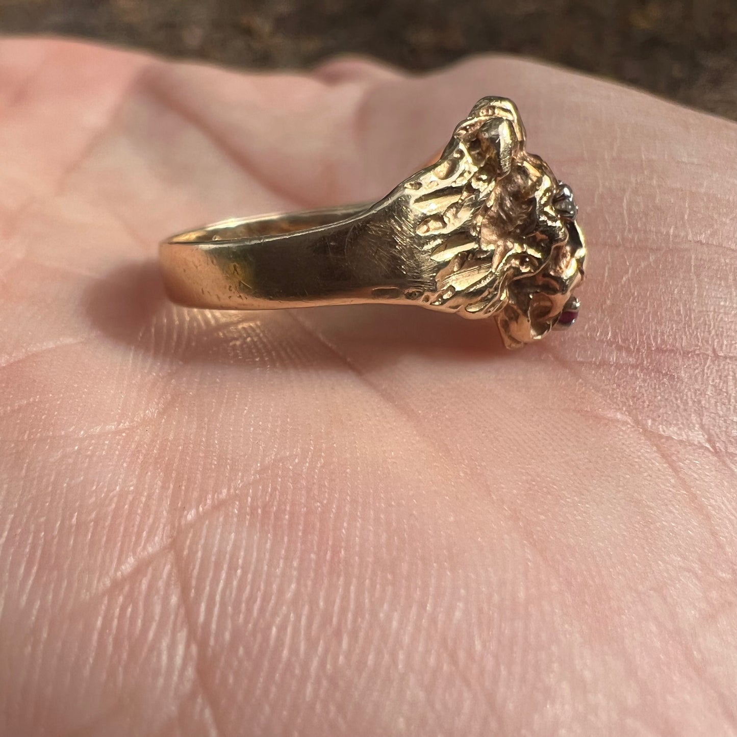 1970’s 14k Yellow Gold Natural Diamond And Ruby Encrusted Lion Ring (7.25)