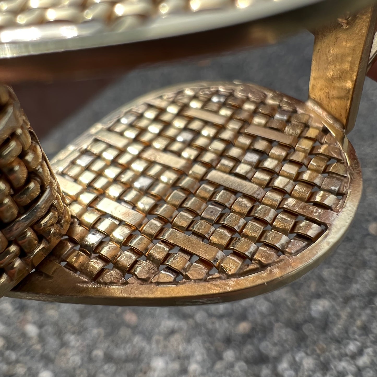 1980’s Solid 14k Gold Basket Weaved Jeweler’s Loupe