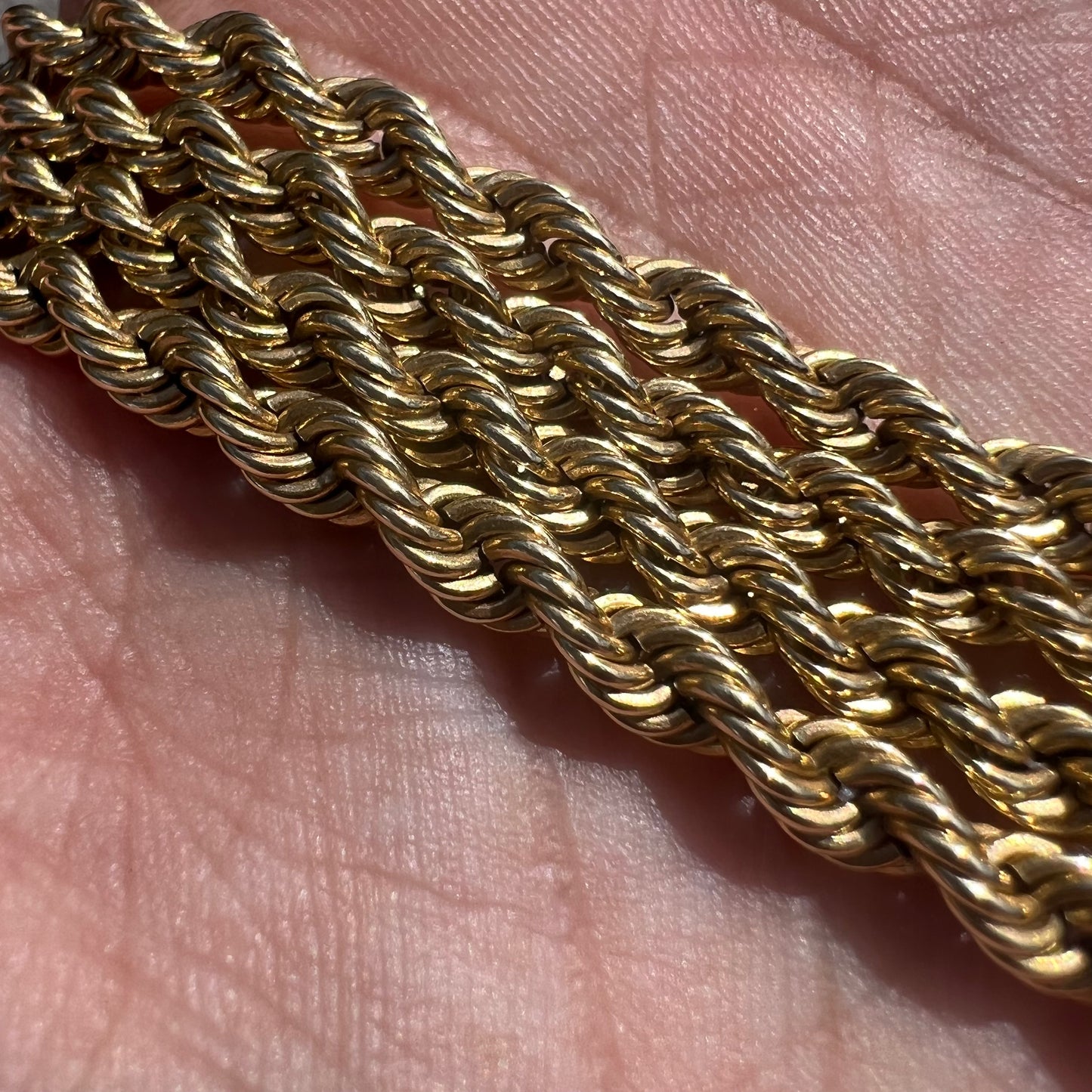 1970’s Solid 14k Yellow Gold Classic Rope Chain Necklace (21.5”)