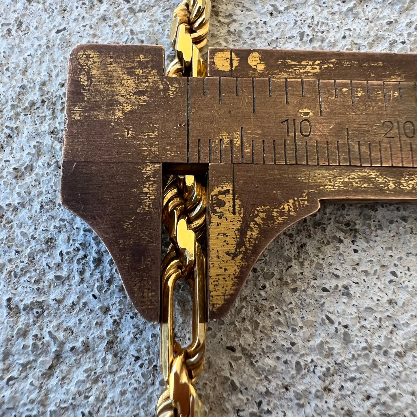 Vintage Solid 14k Yellow Gold High End Italian Designer Diamondcut Milano Rope Chain (18.5”)