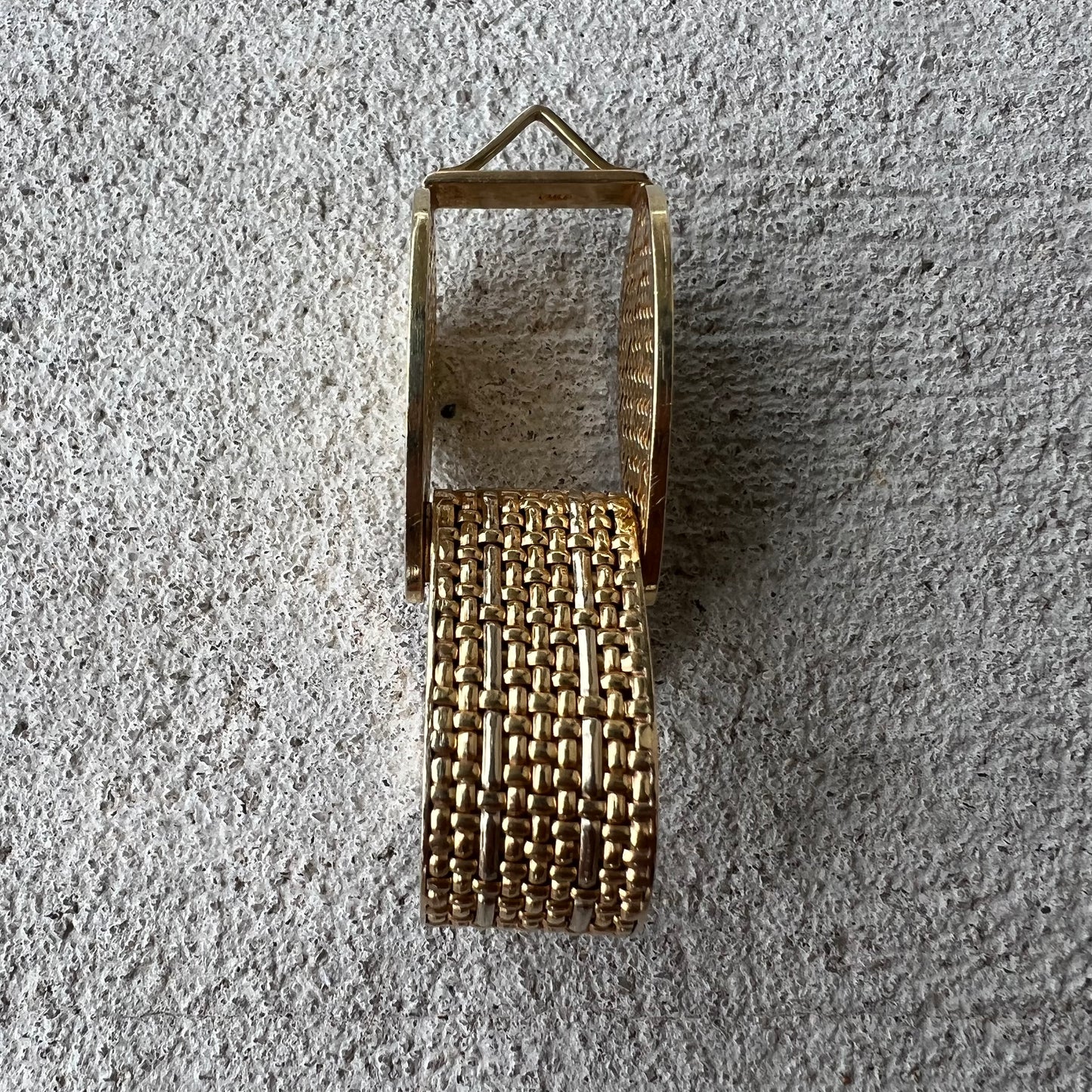1980’s Solid 14k Gold Basket Weaved Jeweler’s Loupe