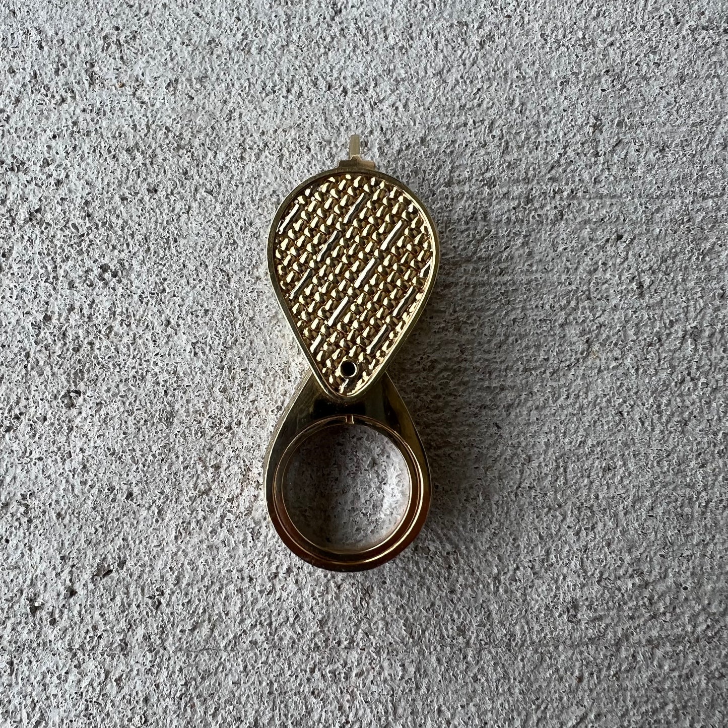 1980’s Solid 14k Gold Basket Weaved Jeweler’s Loupe