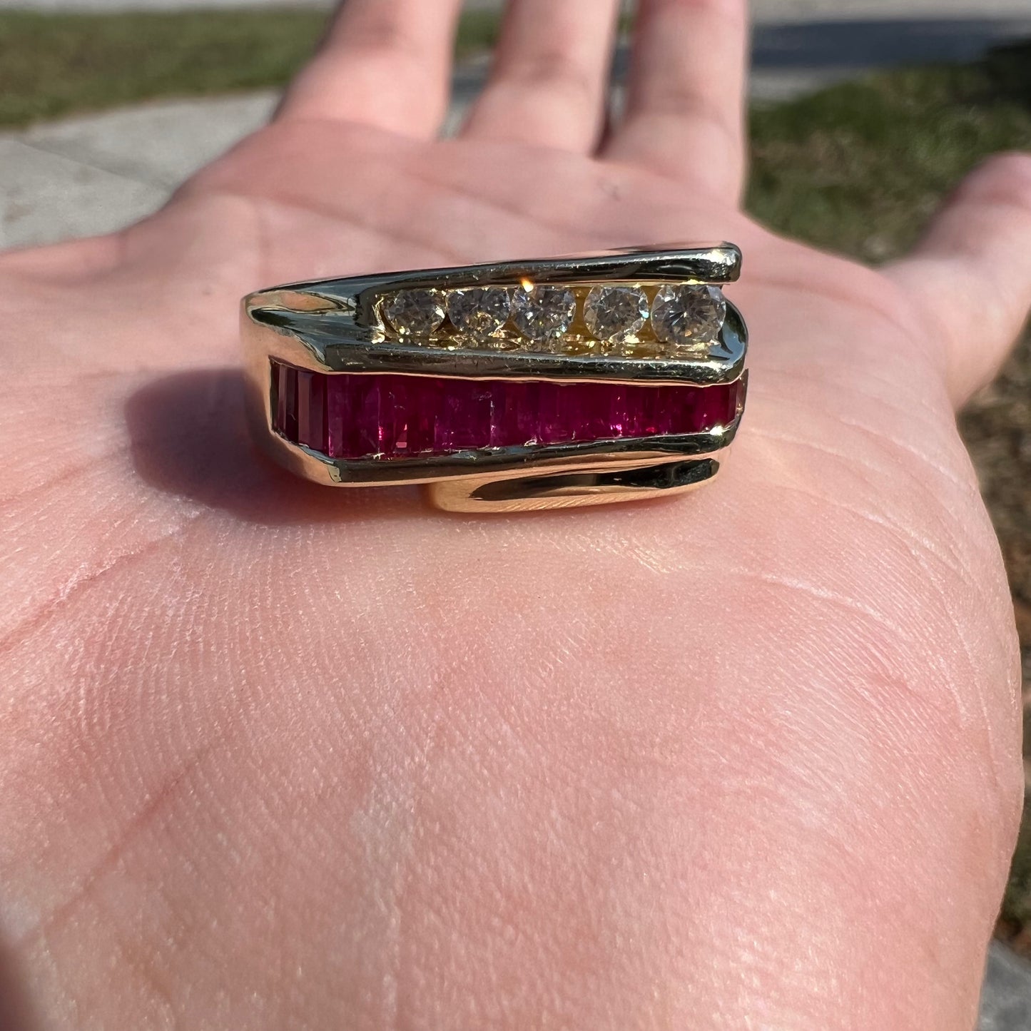 Vintage 14k Yellow Gold Modernist Style Natural Ruby And Diamond Ring (9.5)