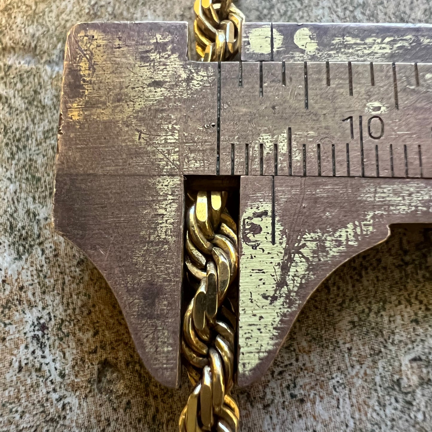 Vintage Solid 14k Yellow Gold Heavyweight Diamondcut Rope Chain Necklace (21”)