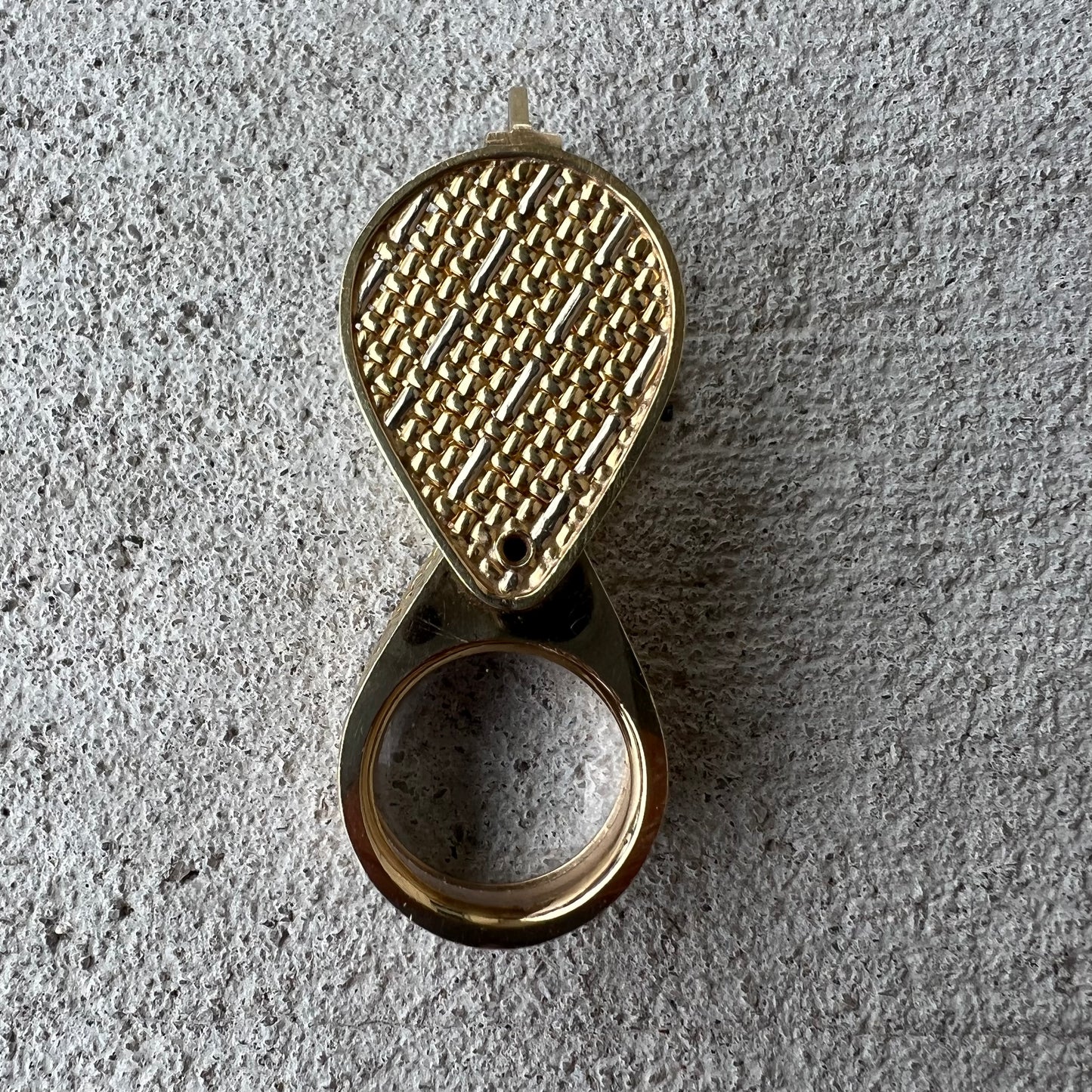 1980’s Solid 14k Gold Basket Weaved Jeweler’s Loupe