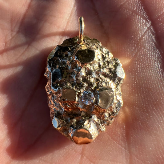 Solid 18k Yellow Gold Natural Diamond Encrusted Nugget Pendant