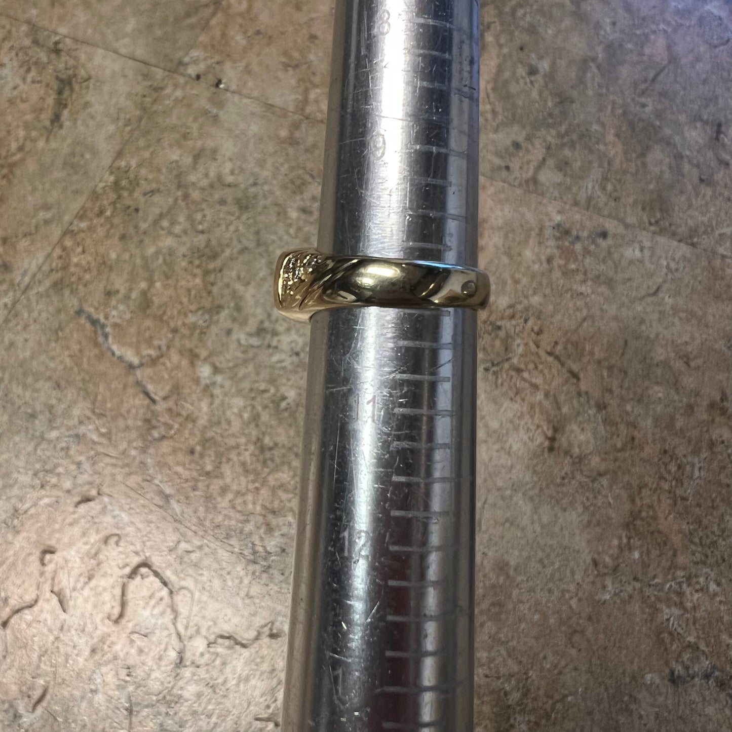1950’s 14k Yellow Gold Solid Backed Comfort Fit Black Onyx Natural Diamond Nugget Ring (10)