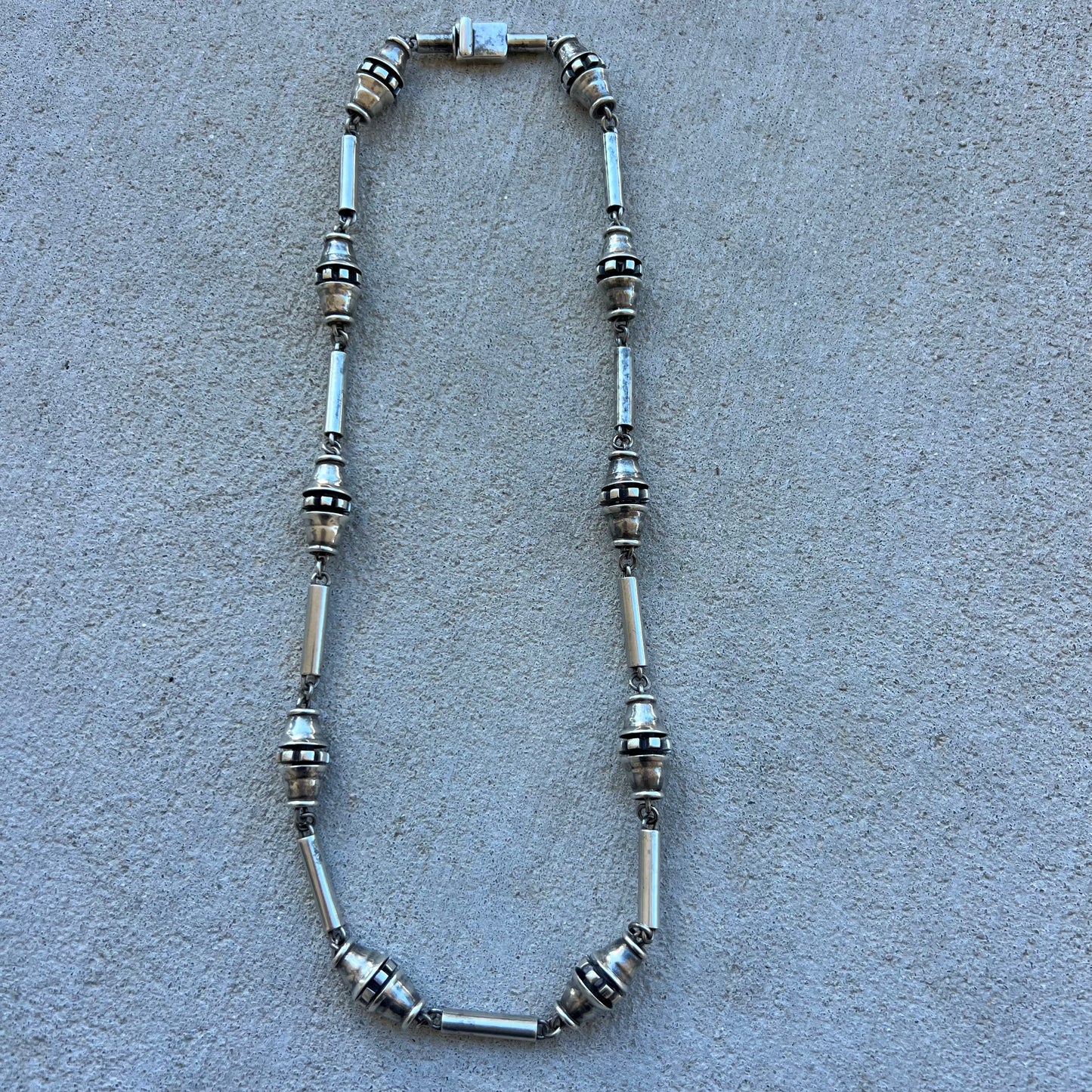 Pre 1950’s Old Mexico Solid Sterling/.925 Artist Signed Handmade “Grenade Link” Necklace (23.5”)
