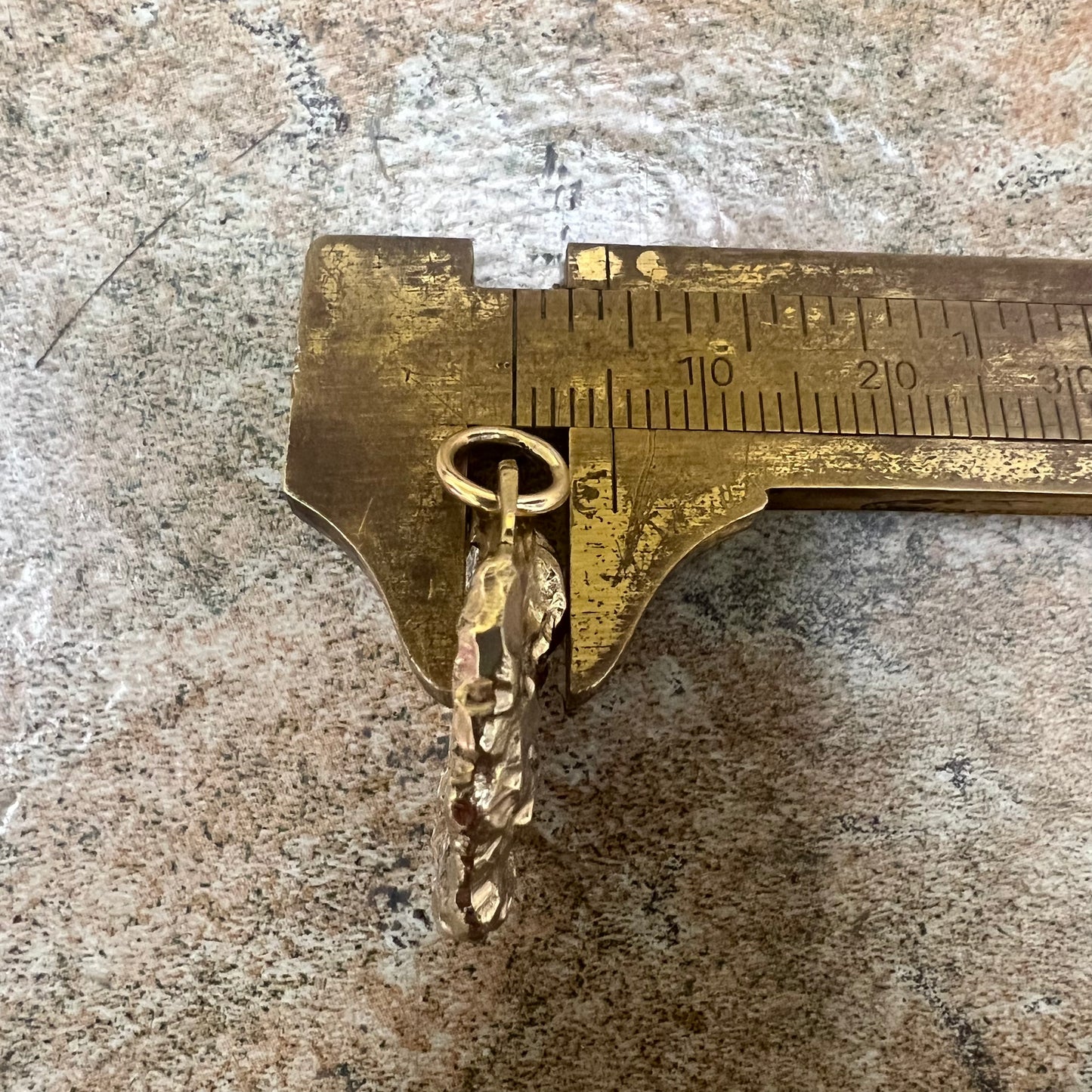 Solid 18k Yellow Gold Natural Diamond Encrusted Nugget Pendant