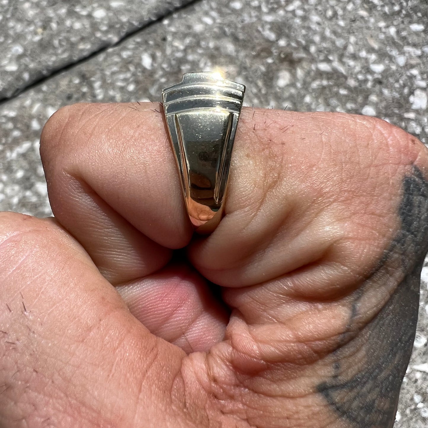 1980’s 14k Black Onyx Inlaid .60CTW Natural Diamond Step Up Signet Ring (10.5)