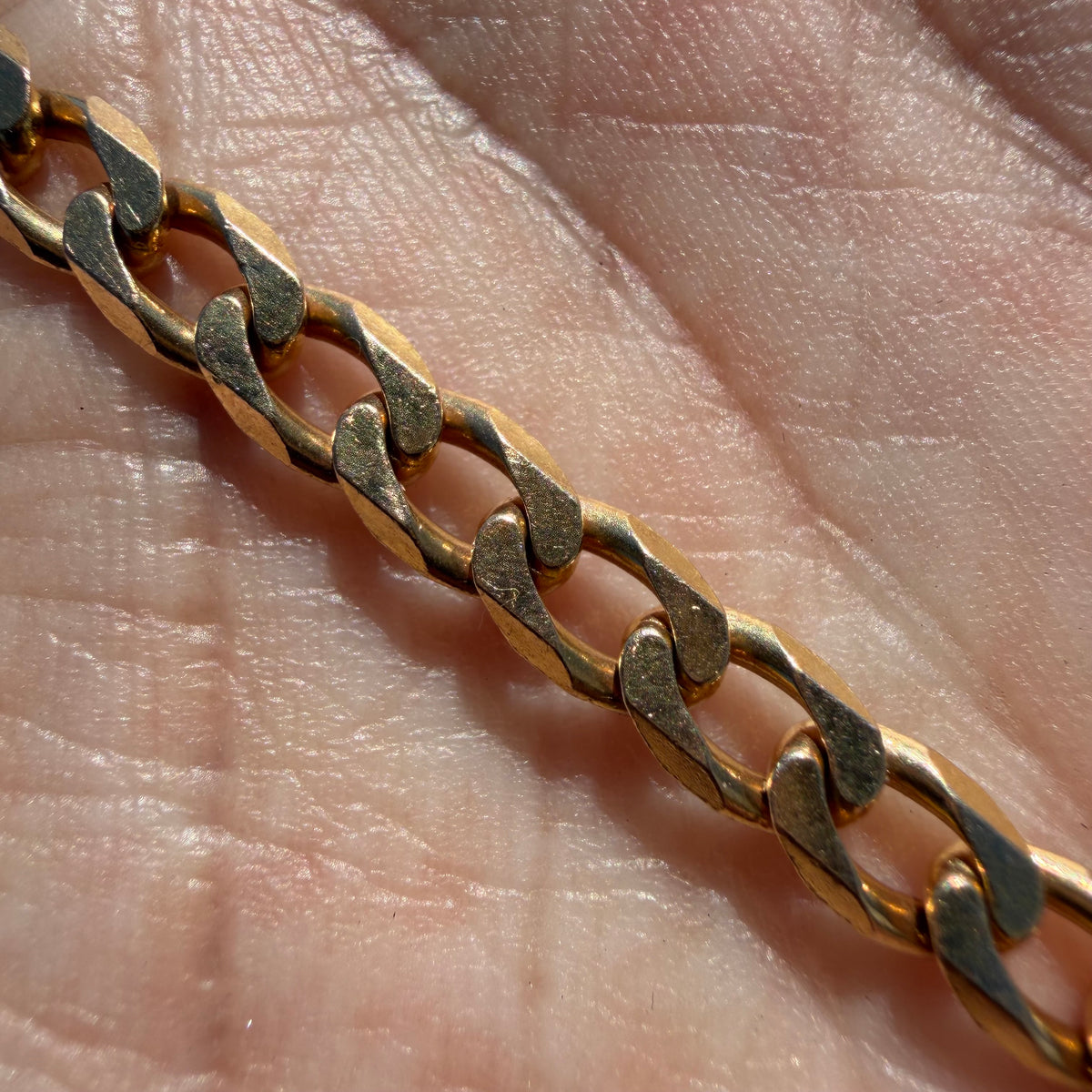 Vintage Solid 14k Yellow Gold Italian Designer Knife Edged Cuban Curb Link Necklace (20”)