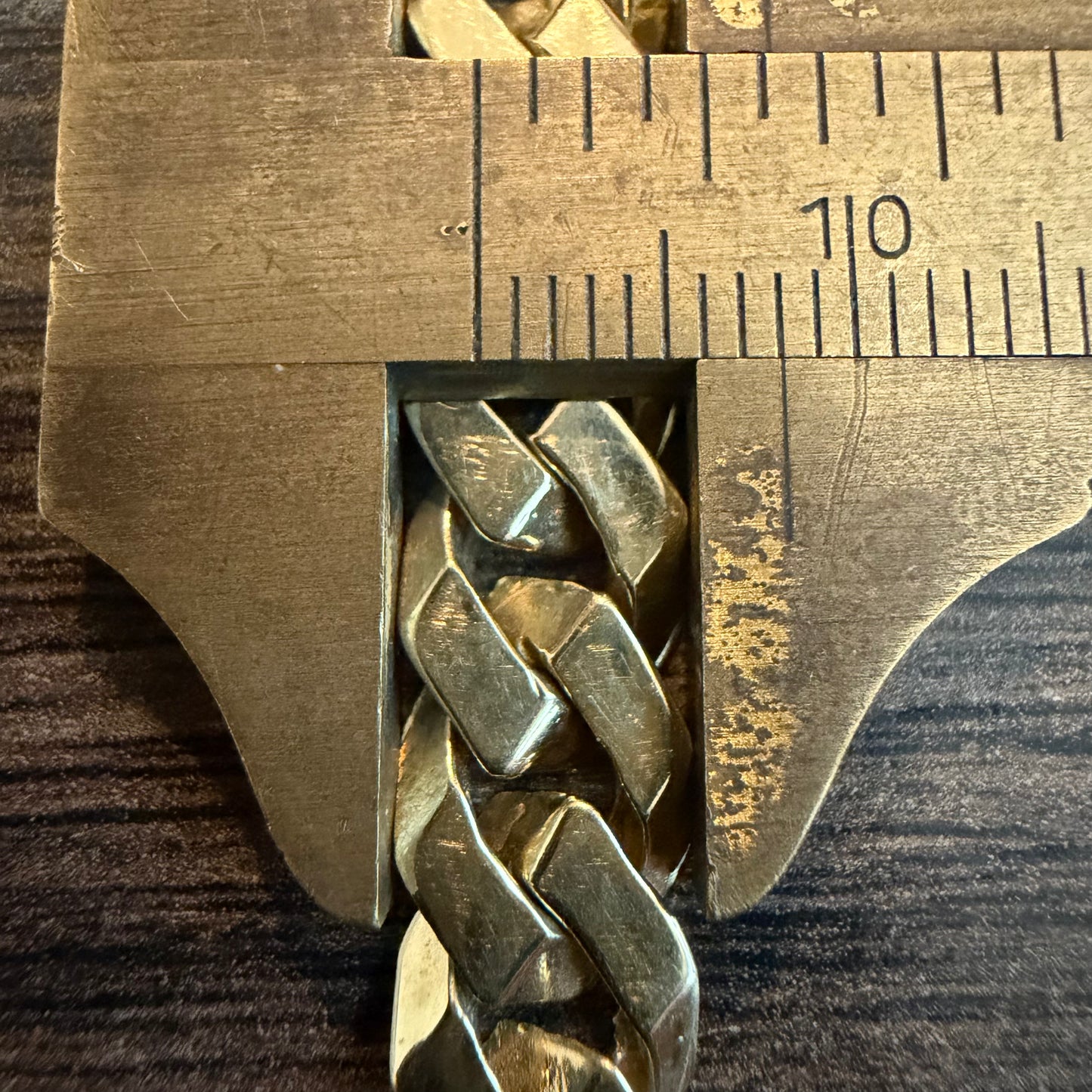 Vintage Solid 14k Yellow Gold Sleek Cuban Link Bracelet (8”)