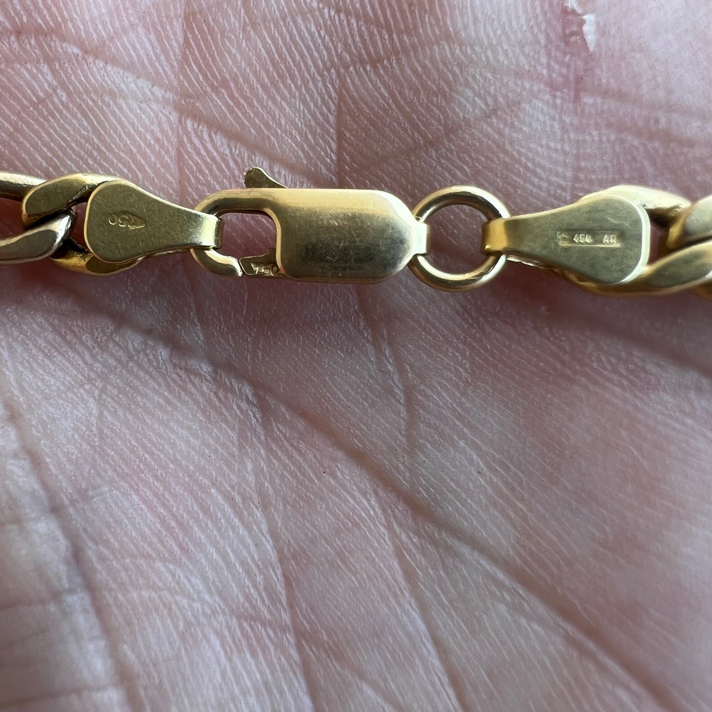 1980’s 18k High End Italian Hallmarked Figaro Link Necklace (18”)