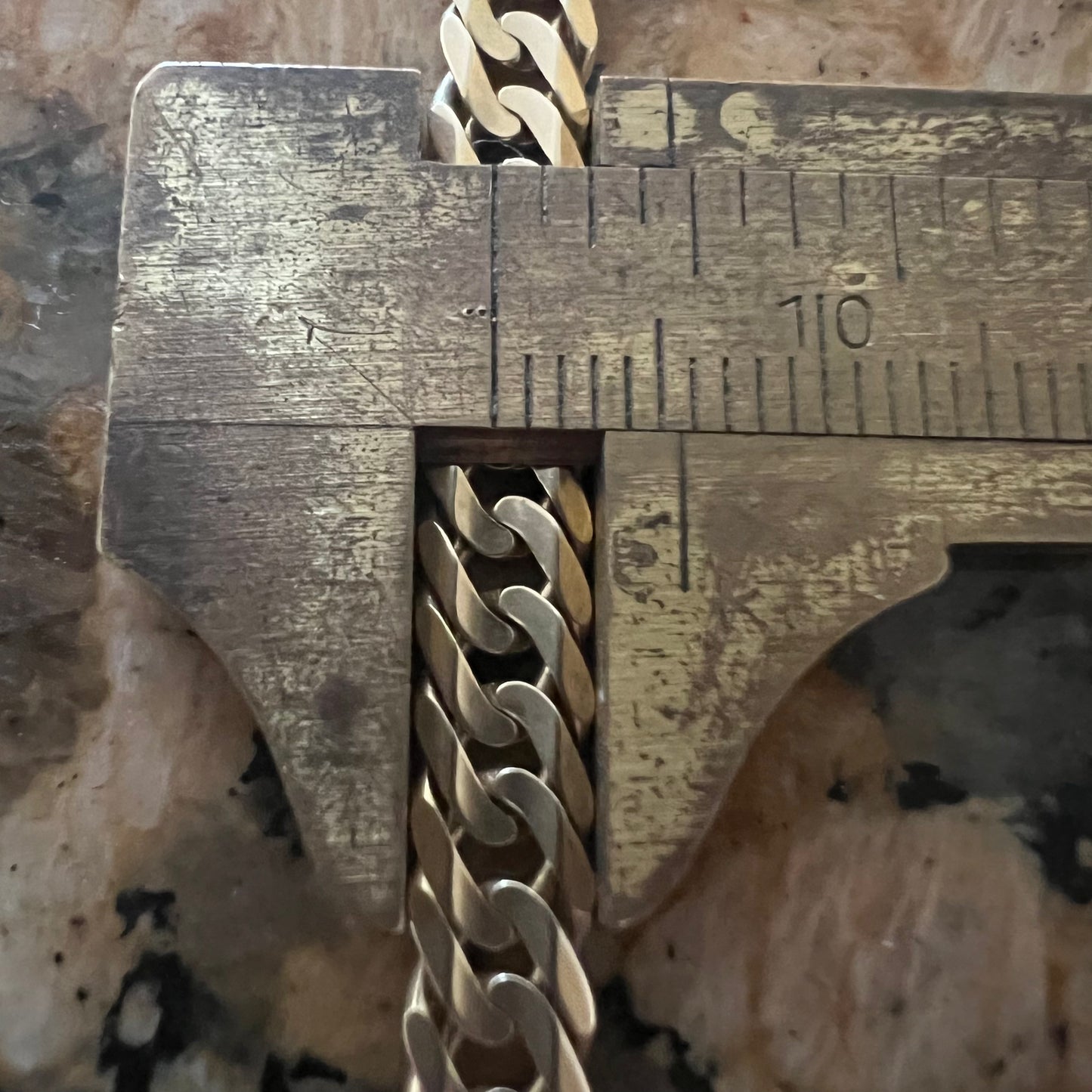 1990’s Solid 14k Milor Italian Double Cuban Link Bracelet (8.75”)