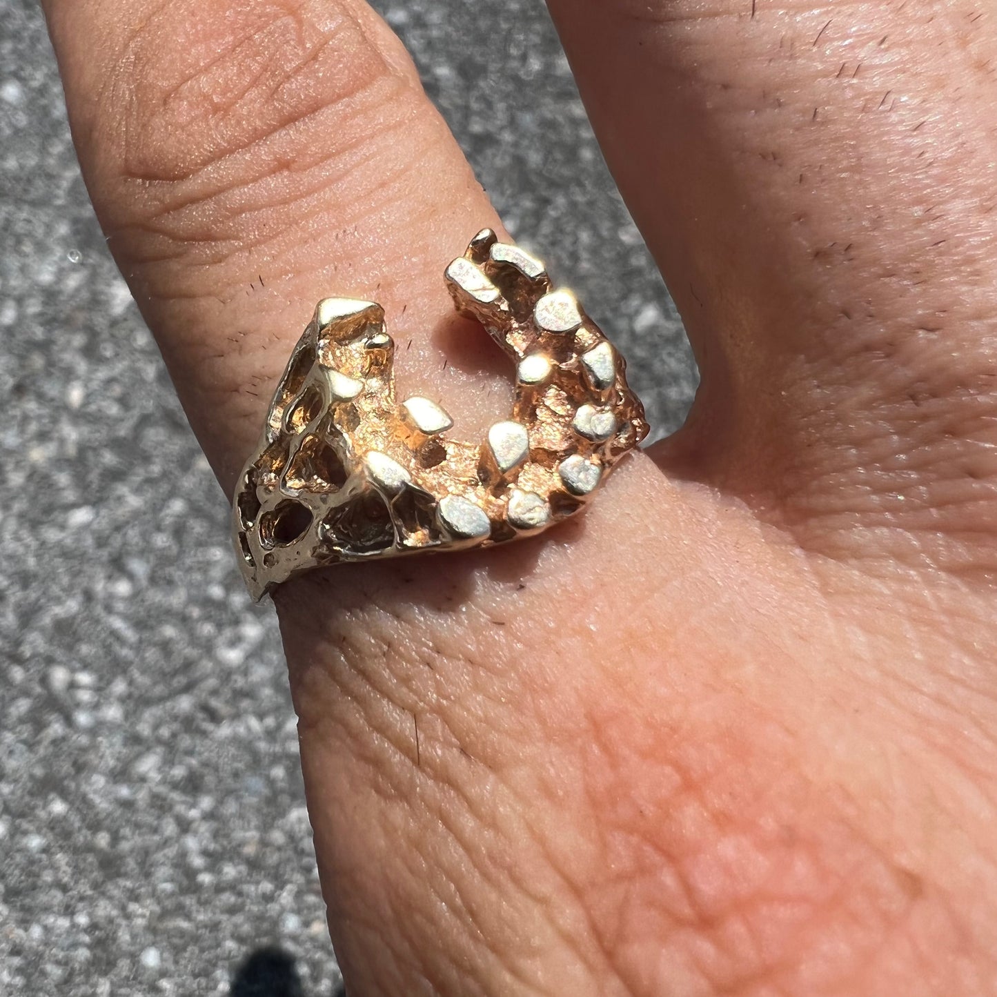 1970’s 14k Freeform Nugget Horseshoe Ring (10.75)