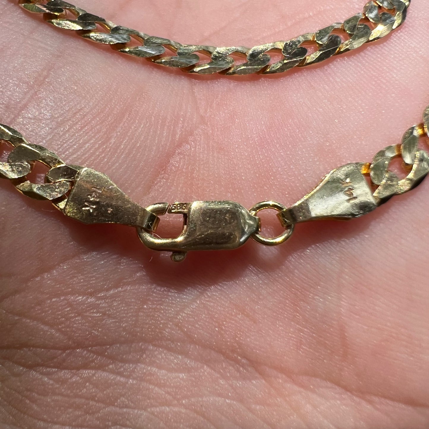 Vintage Solid 14k Cuban Link Chain (22”)