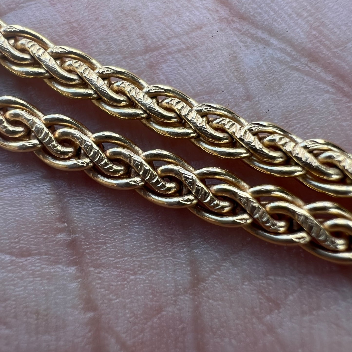 Vintage Solid 14k Italian Spiga Link Necklace (18.5”)