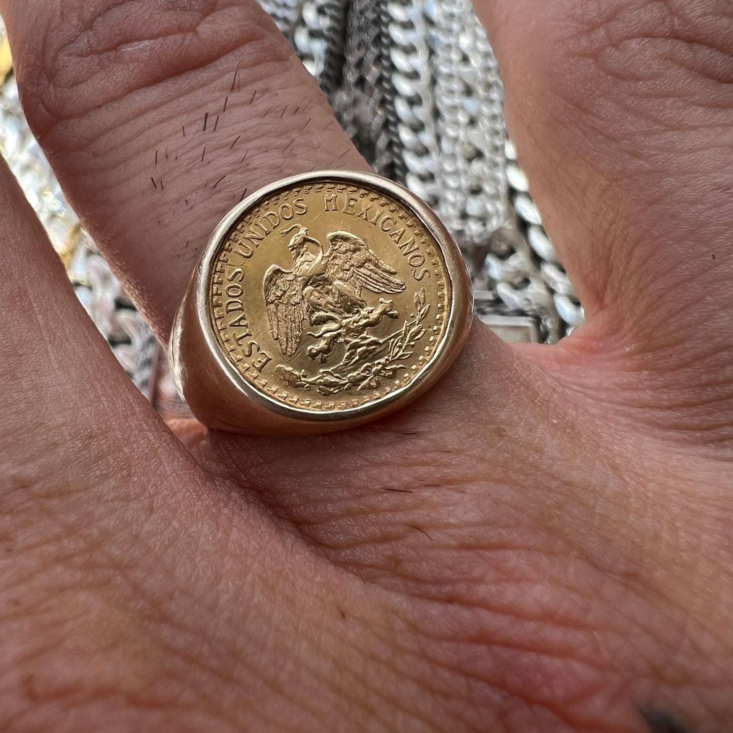 1945 22k Dos Pesos Coin Ring – Escaped Remains