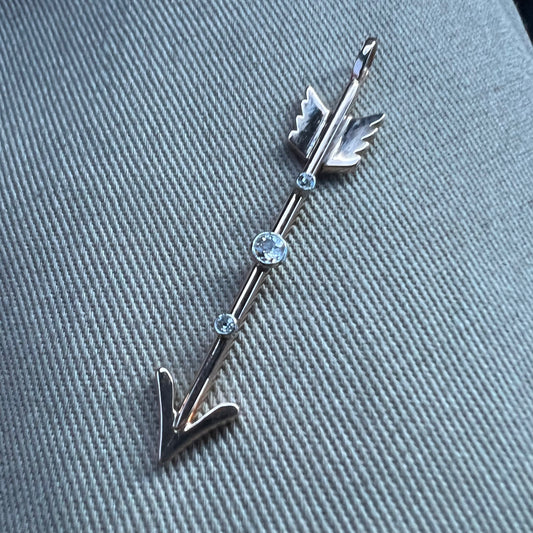 Victorian 14k Gold Natural Old Mine Cut Diamond Arrow Pendant