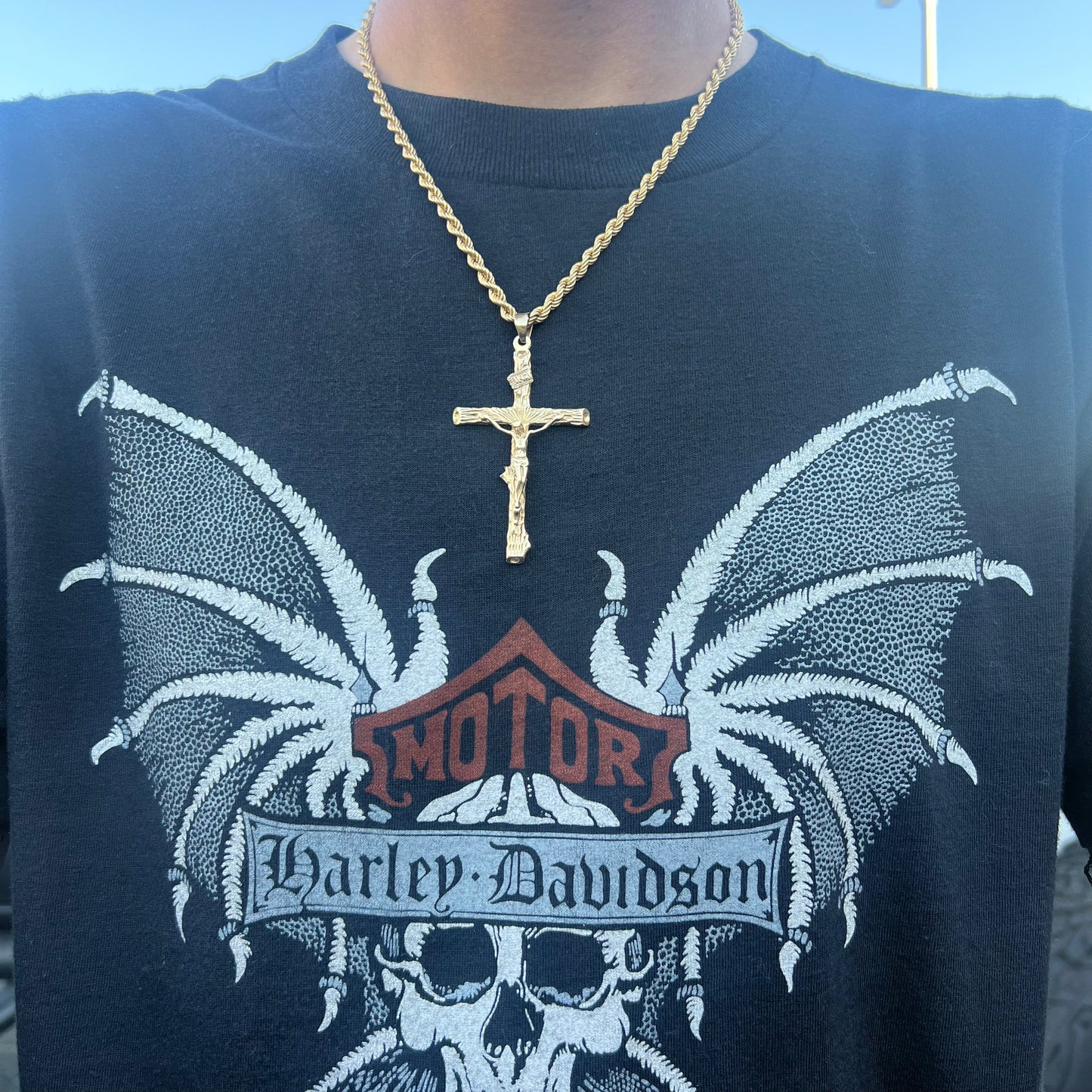 Vintage 14k Diamondcut Crucifix