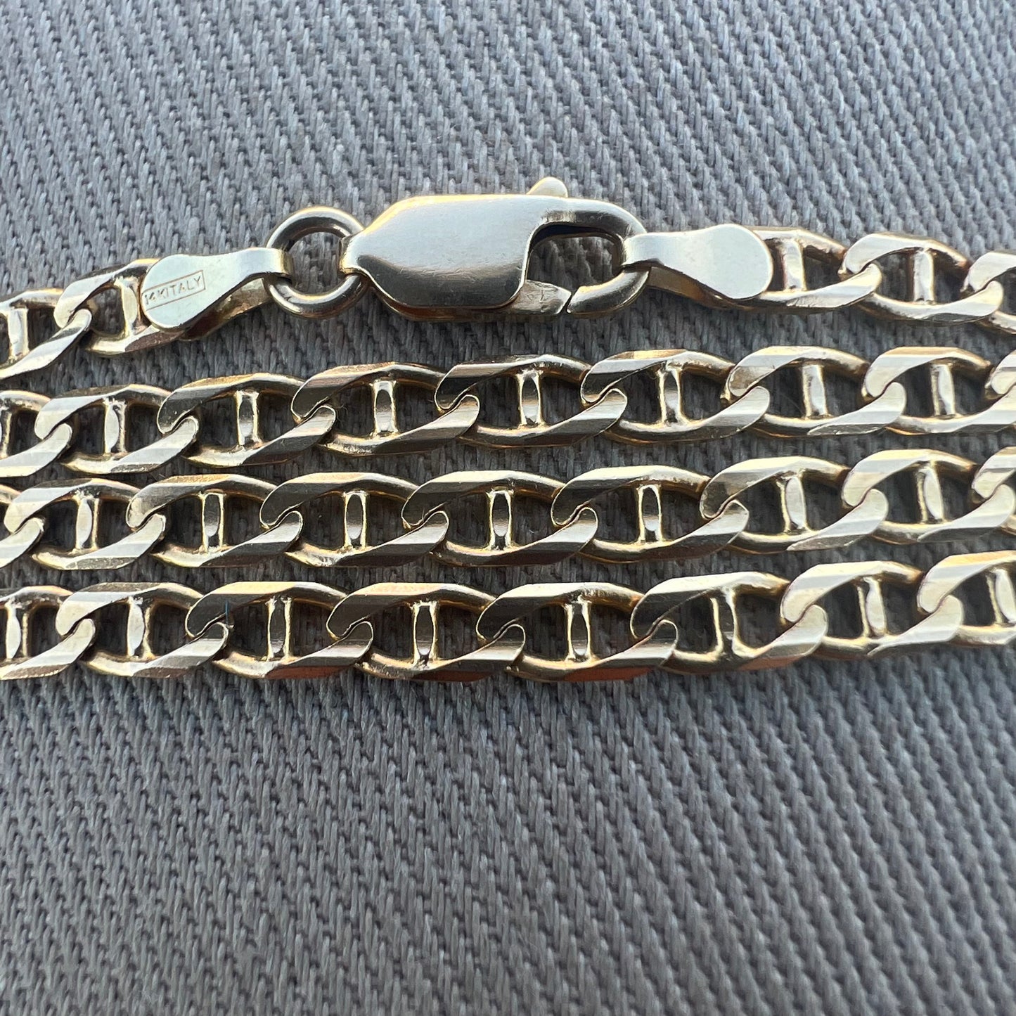 Vintage Solid 14k Beveled Mariner Link Necklace
