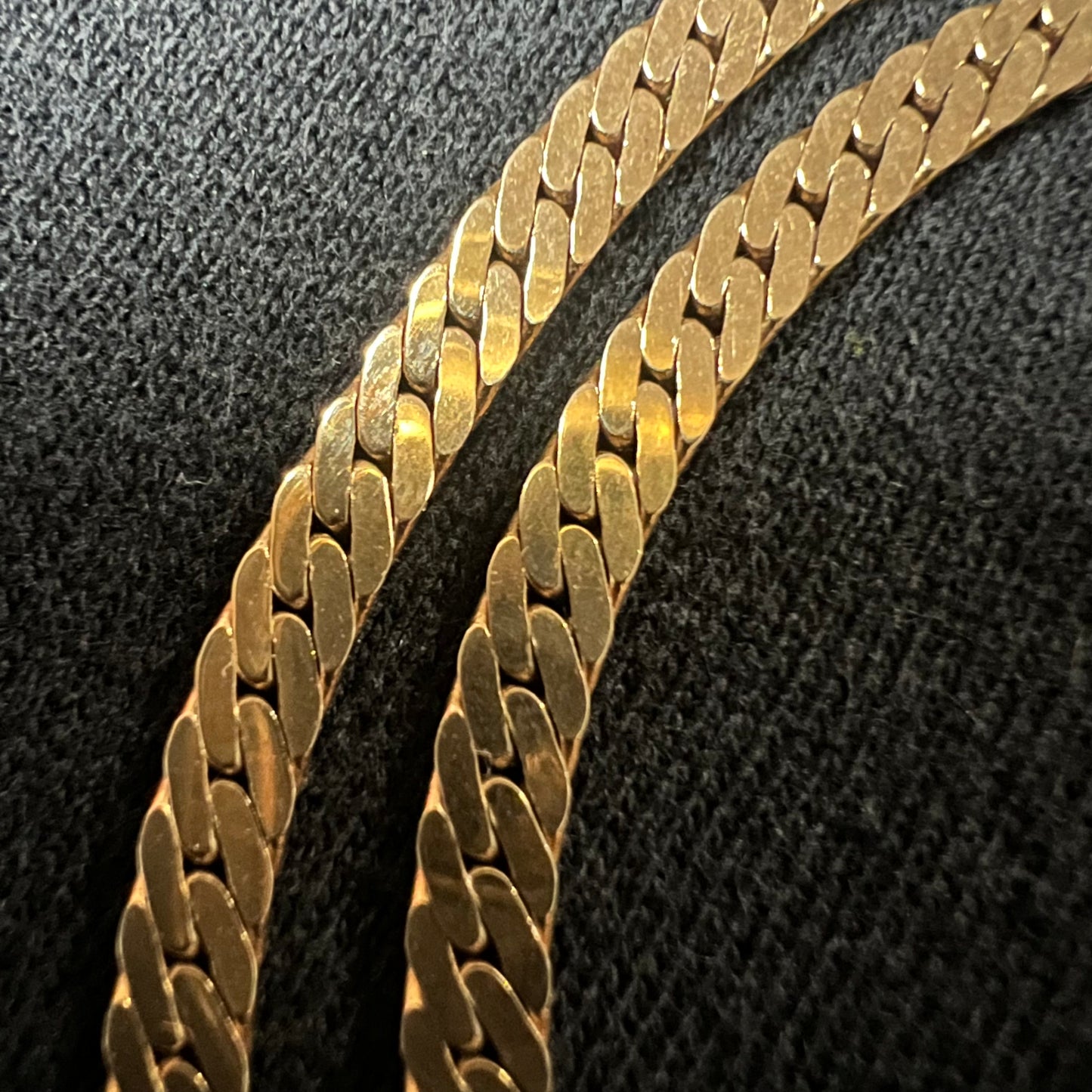 1940’s Solid 14k Flat Cuban Link By UnoAErre