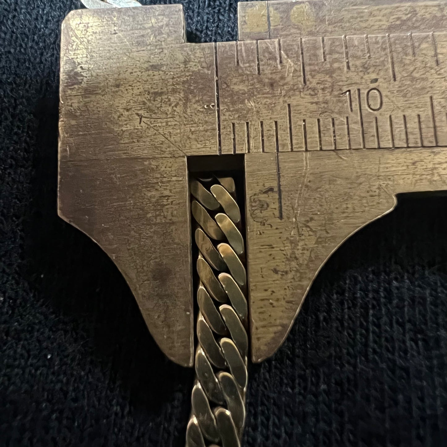 1940’s Solid 14k Flat Cuban Link By UnoAErre
