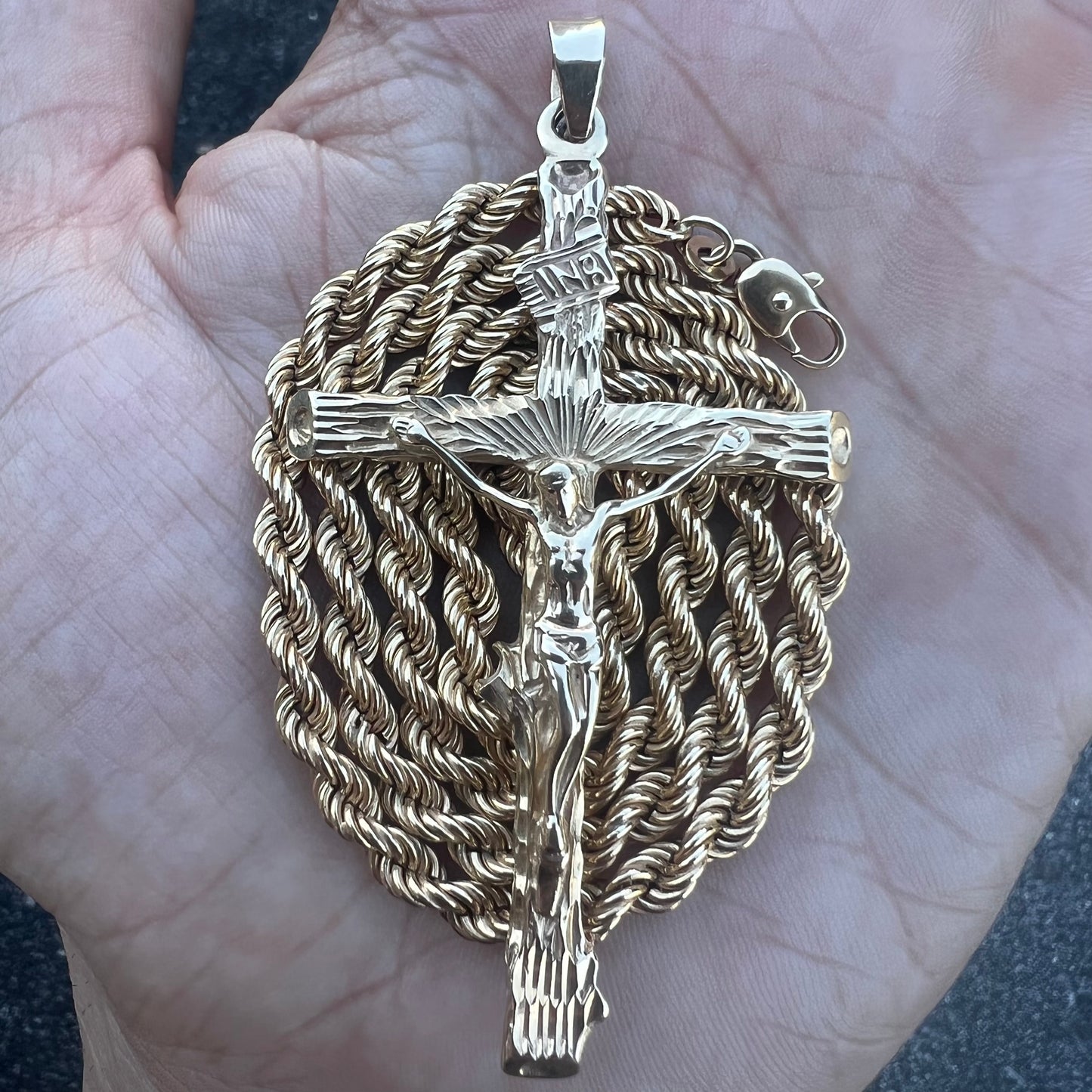 Vintage 14k Diamondcut Crucifix