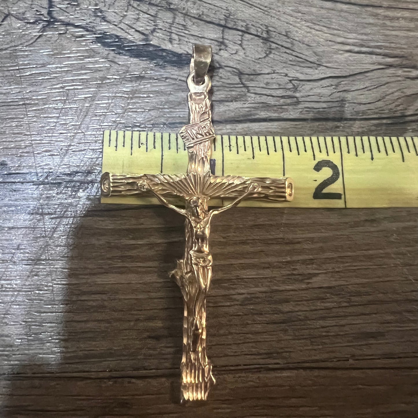 Vintage 14k Diamondcut Crucifix